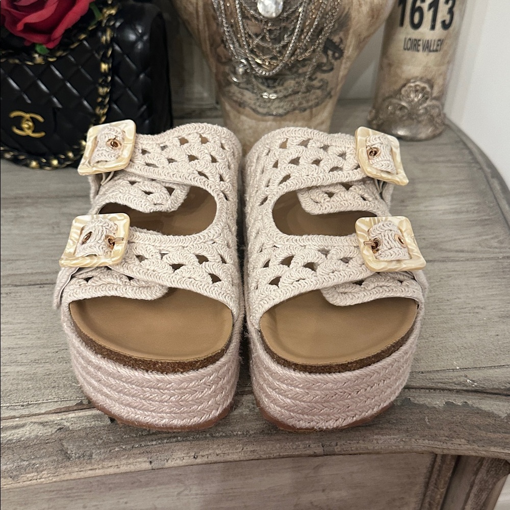 Madden girl Cream Woven Platform Sandals - Picture 2 of 4